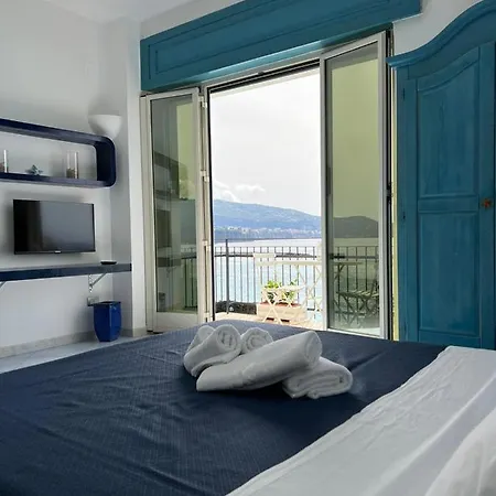 Residenza Mare Di Sotto Sorrento Villa Meta Exterior photo